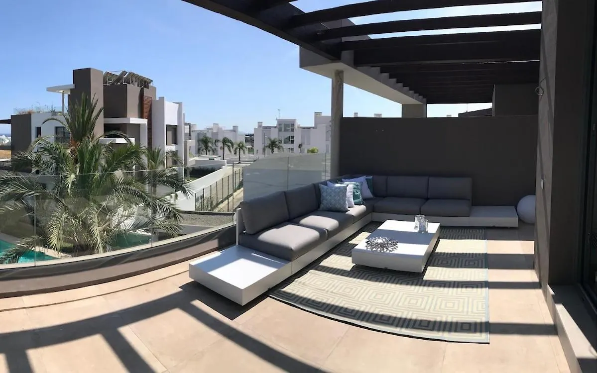에스테포나 Bright Luxury Design Penthouse 아파트 스페인