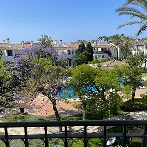 Apartamento Beachfront Escape, Estepona